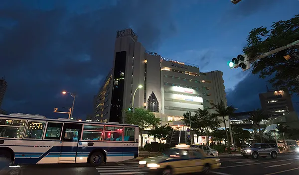 城市单轨电车“县厅前”车站形象图片|威斯汀大衣首里仪保站前