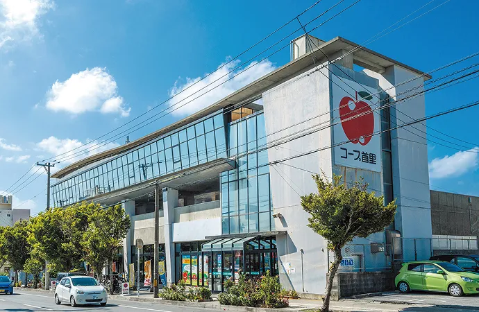 科普首里怀斯埃斯特姆大衣首里仪保站前