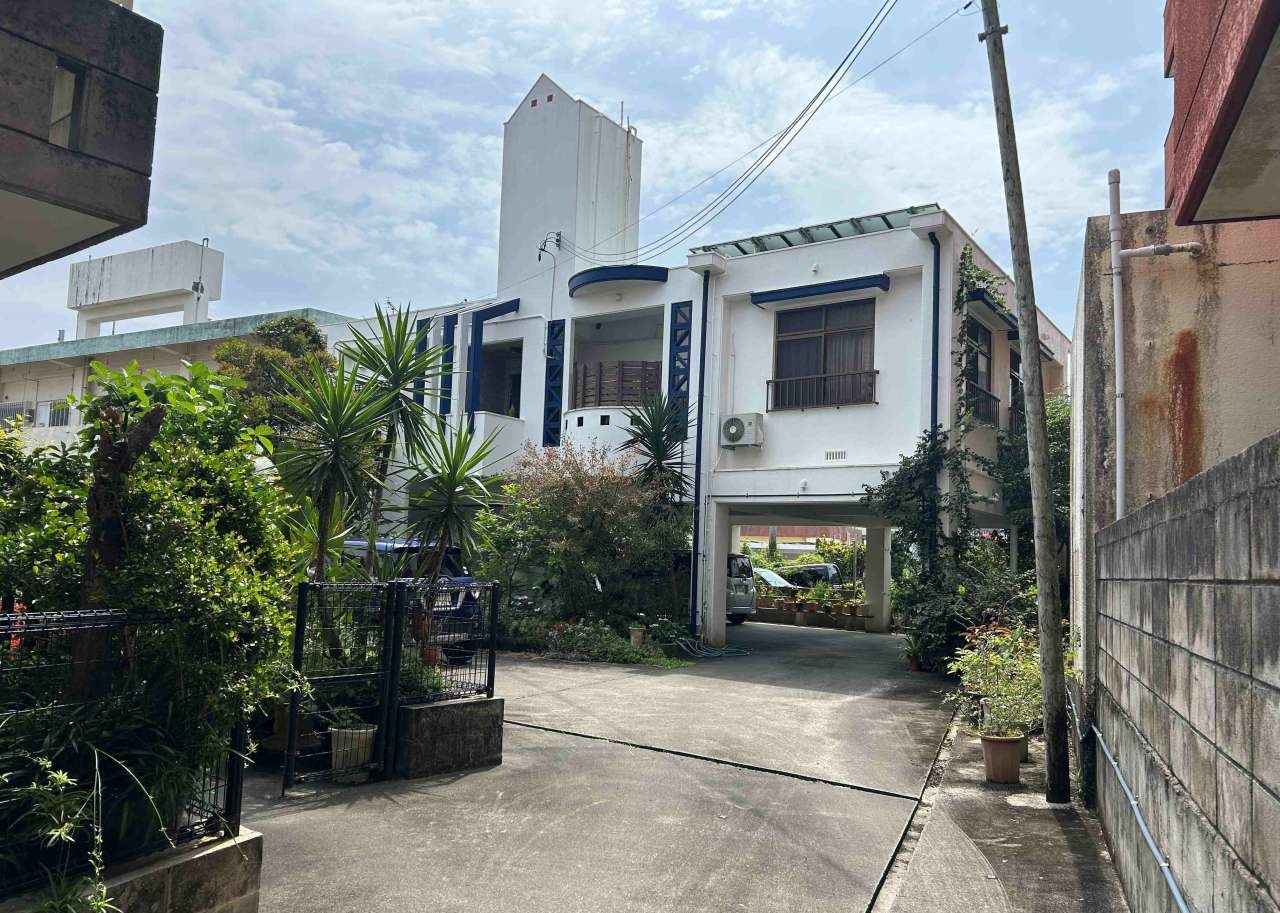 与那原町板良敷户建